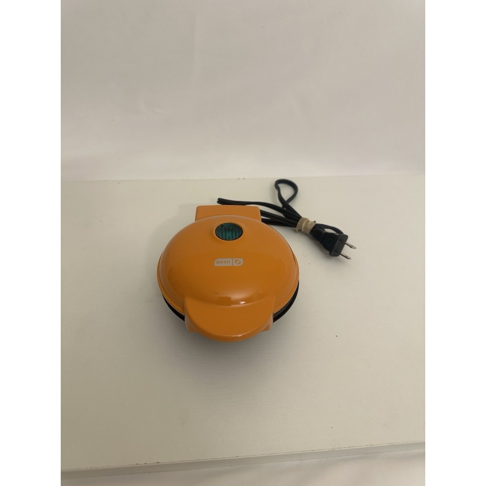 Dash Pumpkin Mini Waffle Maker 4" Non-Stick 350W Orange